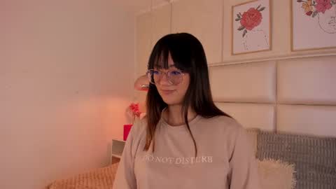 Snapshot of aily_yozuko chatting on July 22, 2026, 2:25 am Aily Yozuko online show from July 22, 2026, 2:25 am