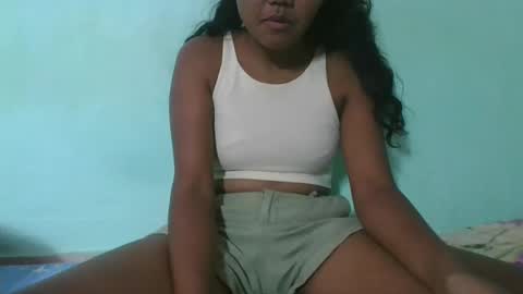 aimeamour online show from February 9, 2025, 7:27 am