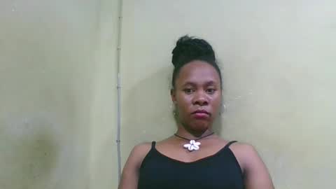 aimee982179 online show from May 2, 2026, 7:08 pm