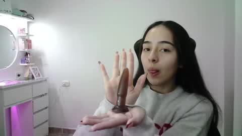 Snapshot of aineangeel chatting on January 10, 2026, 12:34 am AINE online show from January 10, 2026, 12:34 am