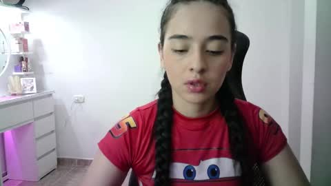 Snapshot of aineangeel chatting on February 5, 2026, 12:37 am AINE online show from February 5, 2026, 12:37 am