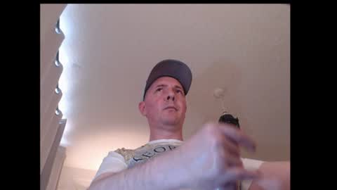 ainsleyhunt online show from July 12, 2026, 6:04 am