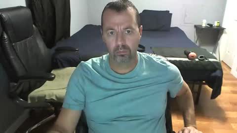 Daddy online show from November 6, 2025, 12:11 am