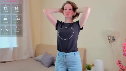 Sofia help me get 50 thumbs up online show from May 23, 2026, 5:34 am