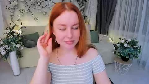 Louise online show from November 5, 2025, 4:34 am