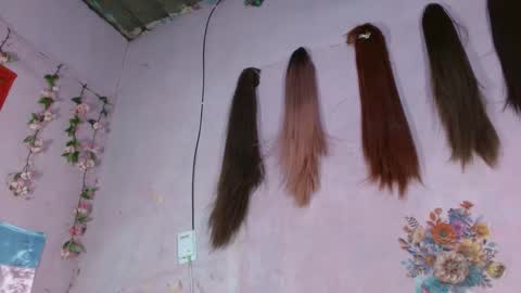 Jess online show from October 3, 2025, 7:16 am