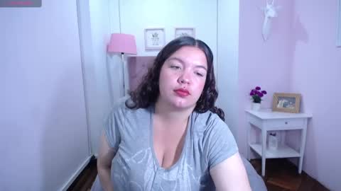 Snapshot of aisha_beneth chatting on February 11, 2025, 2:46 pm     online show from February 11, 2025, 2:46 pm