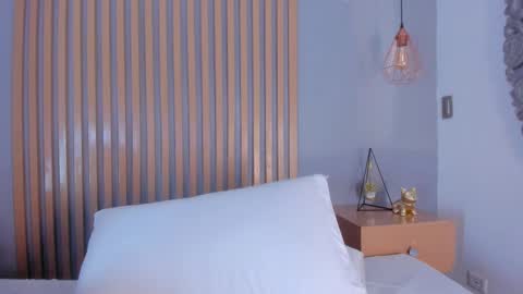 Aisha online show from October 29, 2025, 8:32 pm