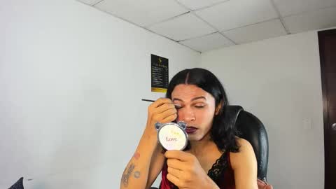 Aisha online show from December 3, 2025, 5:15 am