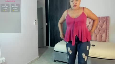 Snapshot of aisha_moore chatting on June 22, 2026, 7:22 pm AISHA MOORE online show from June 22, 2026, 7:22 pm