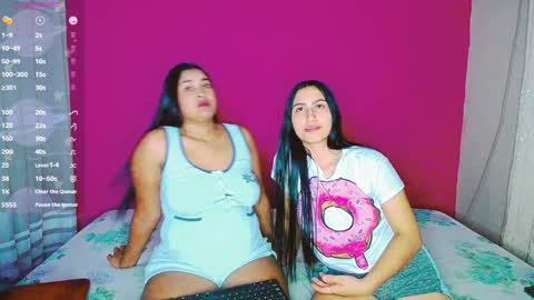 aisha_stacey0410 online show from January 28, 2025, 6:16 am