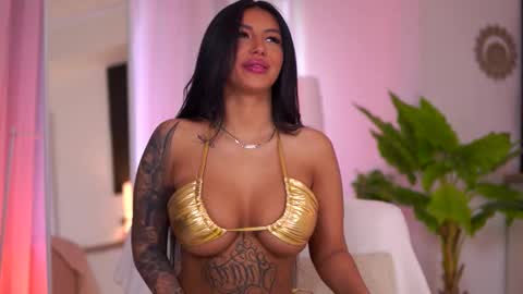 Snapshot of aishaadevoe chatting on February 5, 2026, 10:42 am Maddy online show from February 5, 2026, 10:42 am