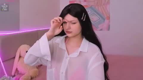 Aisha online show from November 11, 2025, 9:20 am