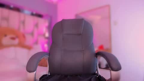 Snapshot of aishakassandra chatting on October 30, 2025, 11:22 am KASSANDRA online show from October 30, 2025, 11:22 am