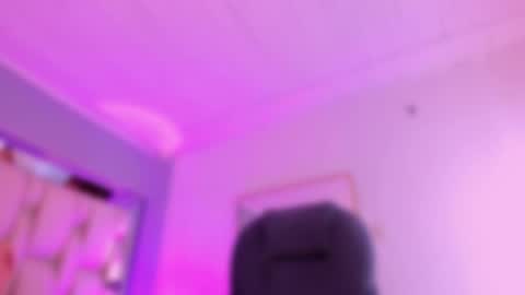 Snapshot of aishakassandra chatting on November 15, 2025, 5:09 pm KASSANDRA online show from November 15, 2025, 5:09 pm