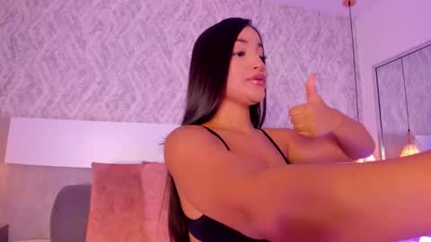 Aisha online show from October 24, 2025, 2:46 pm