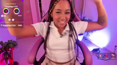 Snapshot of aisharose_ chatting on January 23, 2025, 4:19 am Aisha online show from January 23, 2025, 4:19 am