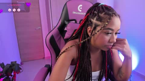 Snapshot of aisharose_ chatting on January 30, 2025, 1:00 am Aisha online show from January 30, 2025, 1:00 am