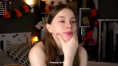 Aliza online show from October 31, 2025, 1:17 am