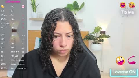 Snapshot of aixa_15 chatting on January 21, 2025, 12:07 pm Aixa Burgos online show from January 21, 2025, 12:07 pm