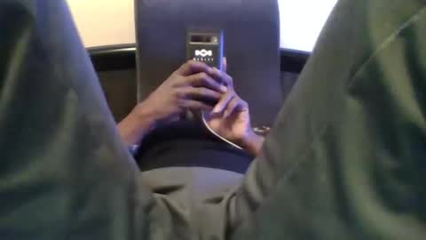 Snapshot of aj297914 chatting on February 3, 2026, 11:32 pm aj297914 online show from February 3, 2026, 11:32 pm