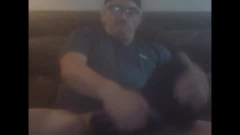 ajames6961 online show from May 12, 2026, 1:19 pm
