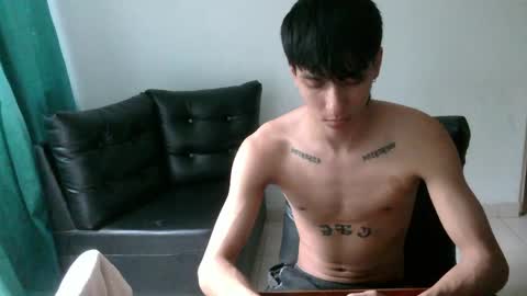 Snapshot of ajhoansebastian94 chatting on May 25, 2026, 9:43 pm SebasT-sex online show from May 25, 2026, 9:43 pm