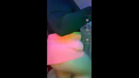 ajsquirts online show from November 4, 2025, 7:40 am