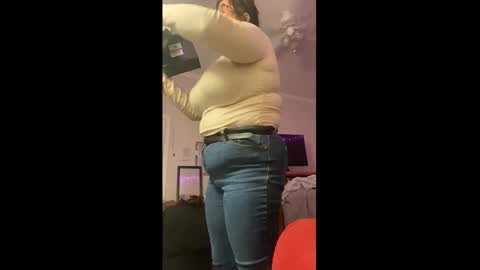 ajsquirts online show from November 15, 2025, 10:56 am