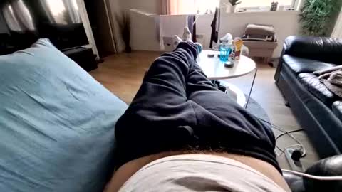 ak_2 online show from March 19, 2026, 9:02 am