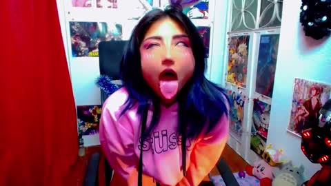 Snapshot of akai_krazna01 chatting on January 4, 2025, 2:25 pm Akai Kraz online show from January 4, 2025, 2:25 pm