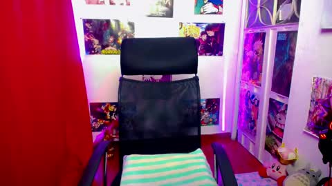 Snapshot of akai_krazna01 chatting on January 15, 2025, 12:36 pm Akai Kraz online show from January 15, 2025, 12:36 pm