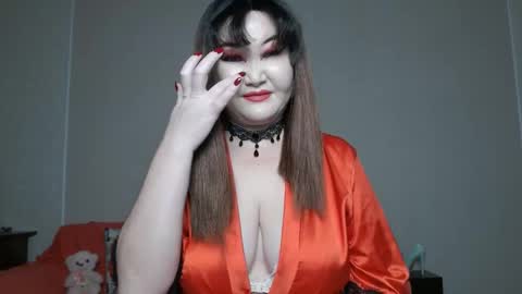 Snapshot of akanire chatting on December 15, 2025, 3:22 am Shelly online show from December 15, 2025, 3:22 am