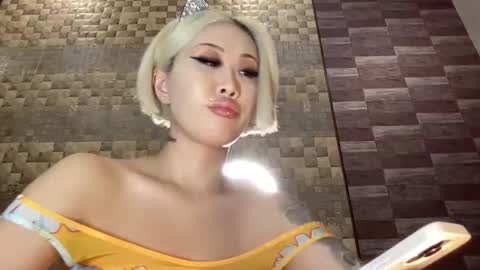 Snapshot of akemi_jp chatting on March 9, 2025, 9:36 pm Akemi online show from March 9, 2025, 9:36 pm