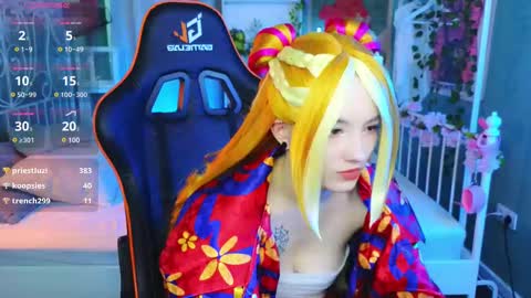 Akemi online show from March 8, 2025, 1:14 pm