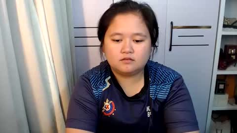 Snapshot of akiaxxx chatting on March 13, 2026, 8:32 am Akia online show from March 13, 2026, 8:32 am