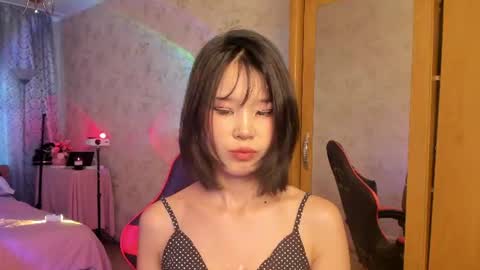 Snapshot of akiba_cute chatting on June 28, 2026, 12:33 pm akiba_cute online show from June 28, 2026, 12:33 pm
