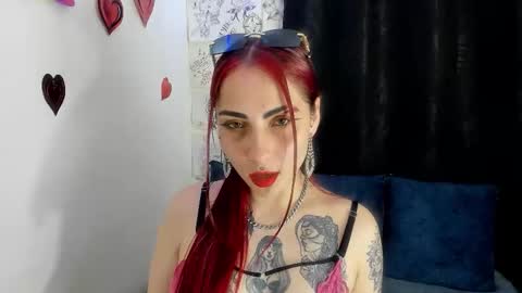Snapshot of akila_clive chatting on March 13, 2026, 8:37 pm carolina online show from March 13, 2026, 8:37 pm