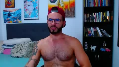 Snapshot of akiles_r chatting on February 5, 2025, 2:08 am akiles online show from February 5, 2025, 2:08 am