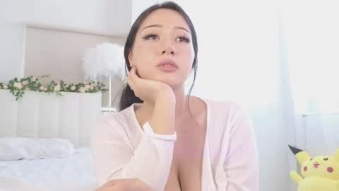 akina_star online show from November 14, 2025, 4:55 am