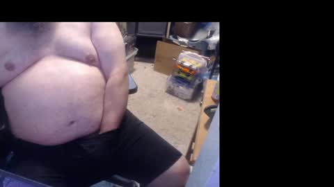 Snapshot of akswitchcouple chatting on October 8, 2025, 6:05 pm AKswitchCouple online show from October 8, 2025, 6:05 pm