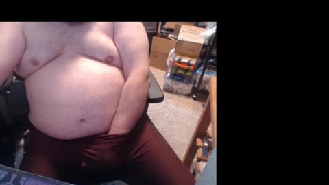 Snapshot of akswitchcouple chatting on December 4, 2025, 7:00 pm AKswitchCouple online show from December 4, 2025, 7:00 pm