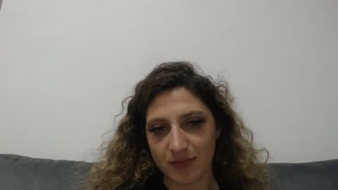 Snapshot of akyragrace chatting on May 9, 2026, 12:05 am akyragrace online show from May 9, 2026, 12:05 am