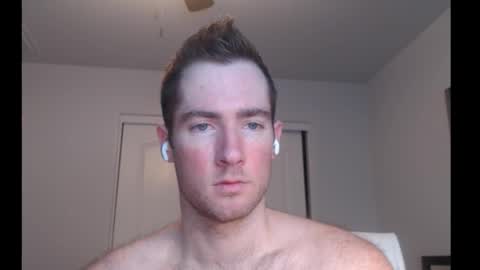 Snapshot of al3xzanderth3gr3at chatting on November 2, 2025, 12:02 am Alex online show from November 2, 2025, 12:02 am