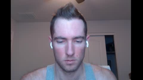 Snapshot of al3xzanderth3gr3at chatting on November 11, 2025, 8:36 am Alex online show from November 11, 2025, 8:36 am