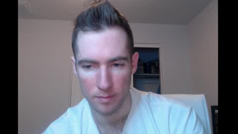 Snapshot of al3xzanderth3gr3at chatting on December 1, 2025, 2:38 am Alex online show from December 1, 2025, 2:38 am