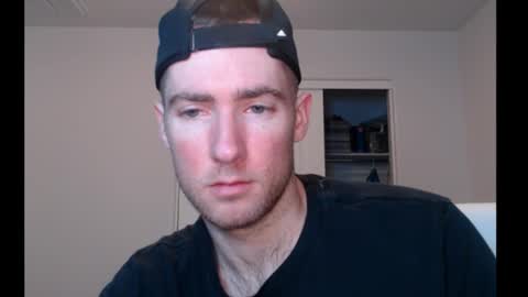 Snapshot of al3xzanderth3gr3at chatting on December 14, 2025, 12:05 am Alex online show from December 14, 2025, 12:05 am