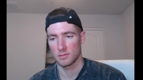 Snapshot of al3xzanderth3gr3at chatting on December 18, 2025, 7:47 am Alex online show from December 18, 2025, 7:47 am