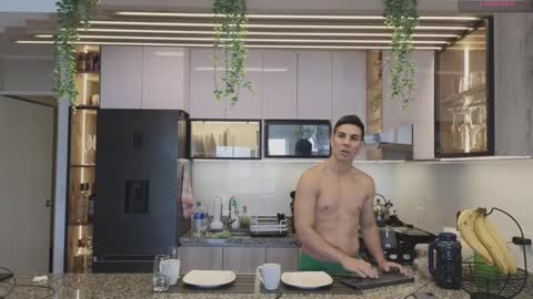 Snapshot of al_miko chatting on December 8, 2024, 8:15 pm Al Fox Miko Fortuni online show from December 8, 2024, 8:15 pm