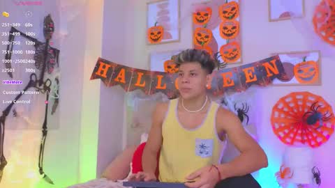 Snapshot of al_miko chatting on October 27, 2025, 1:31 am Al Fox Miko Fortuni online show from October 27, 2025, 1:31 am